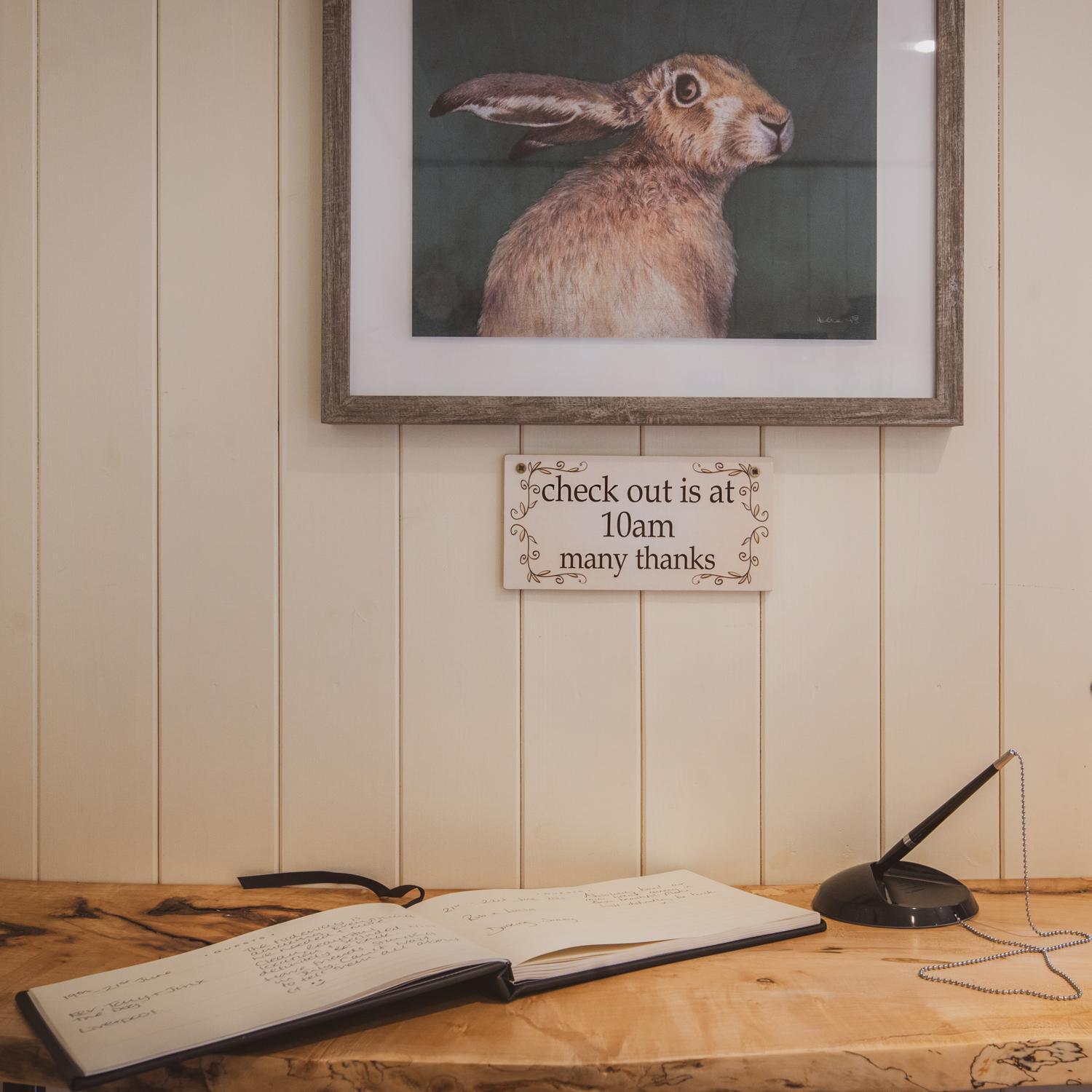 The Hideaway At Hiddenwood Glamping Hotel Corsley ภายนอก รูปภาพ